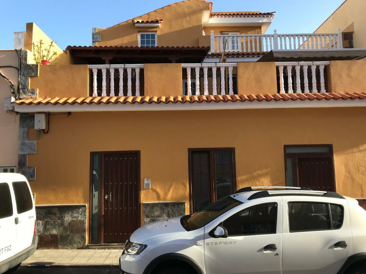 Estudio Nuevo Con Bano, Cocina Y Gran Terraza Λος Ρεαλέχος Εξωτερικό φωτογραφία