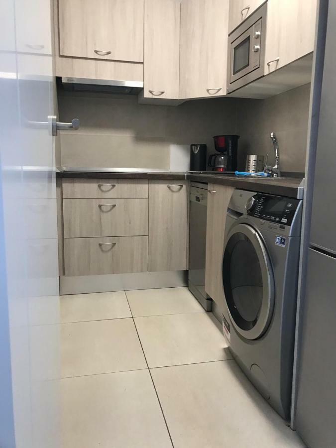Estudio Nuevo Con Bano, Cocina Y Gran Terraza Λος Ρεαλέχος Εξωτερικό φωτογραφία